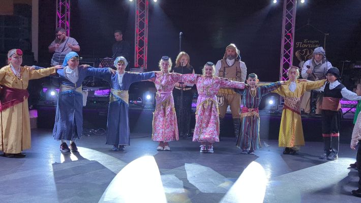 PXL_20251227_201432558